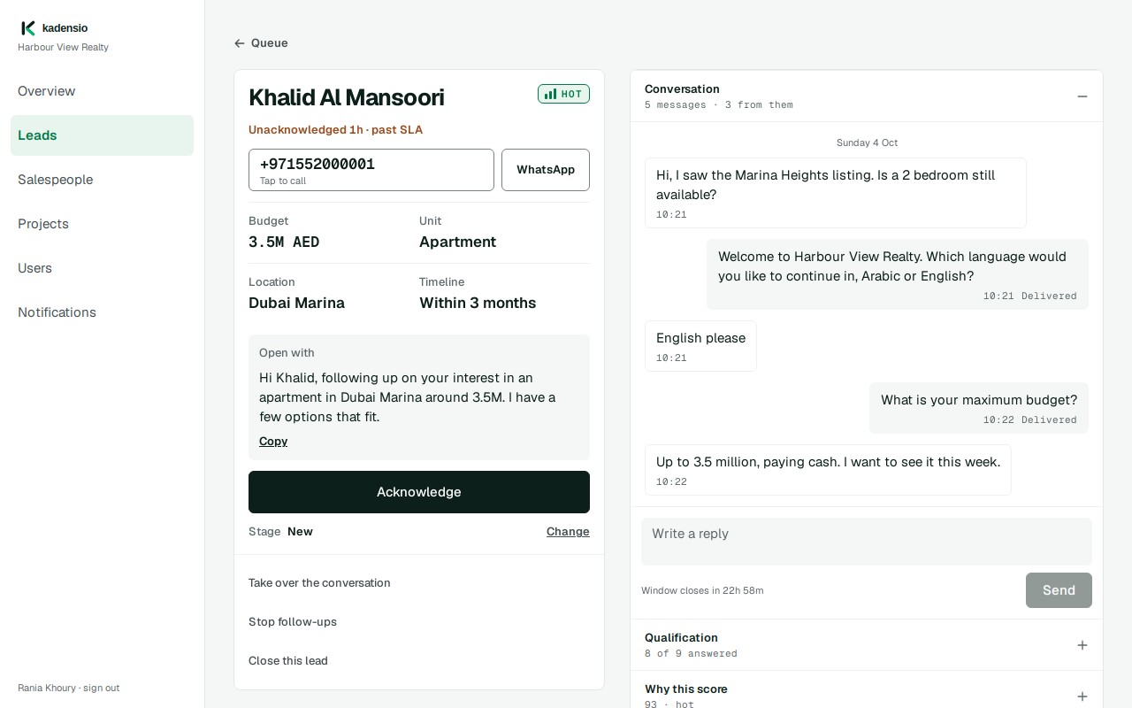 A lead in Kadensio: the buyer's phone number, four facts, a suggested opening line and the full WhatsApp conversation beside them. Sample data.